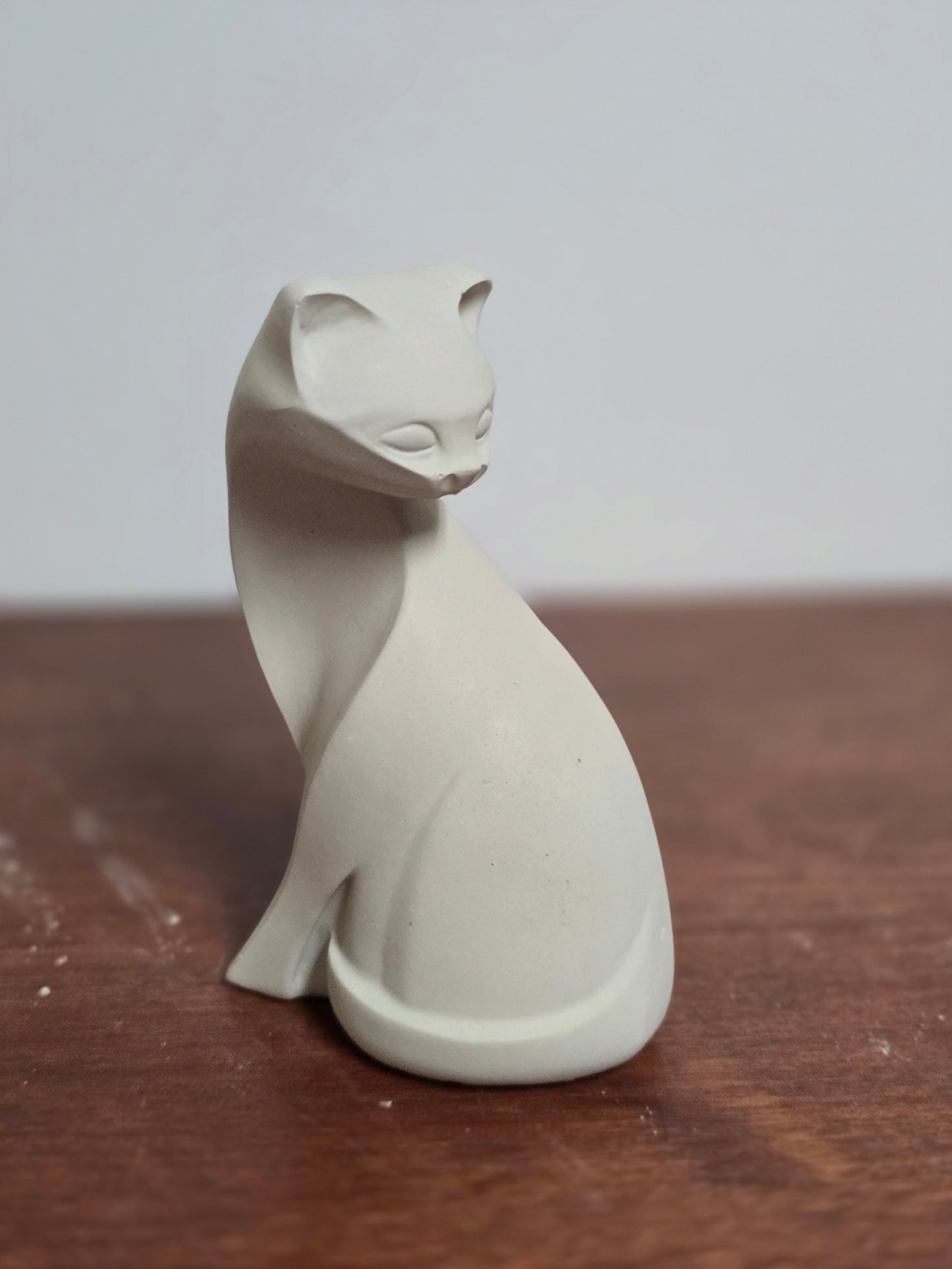 Minimalist Concrete Cat Sculpture