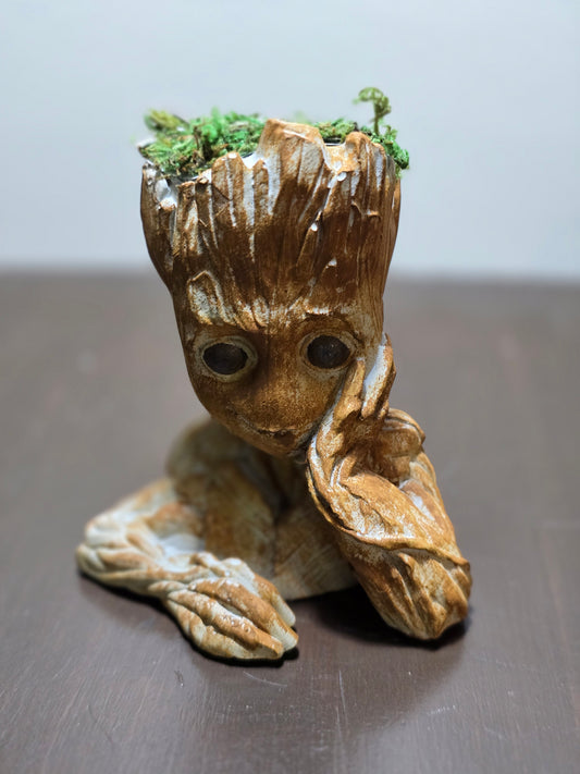 Concrete Sculpture – Groot (Guardians of the Galaxy)