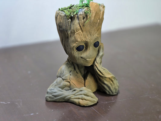 Concrete Sculpture – Groot (Guardians of the Galaxy)
