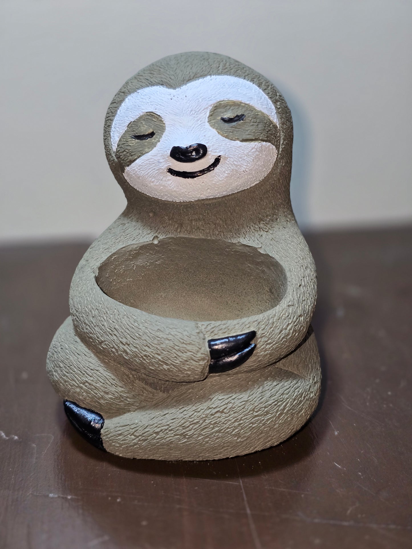 Concrete Sloth Planter – Slow Living with Style